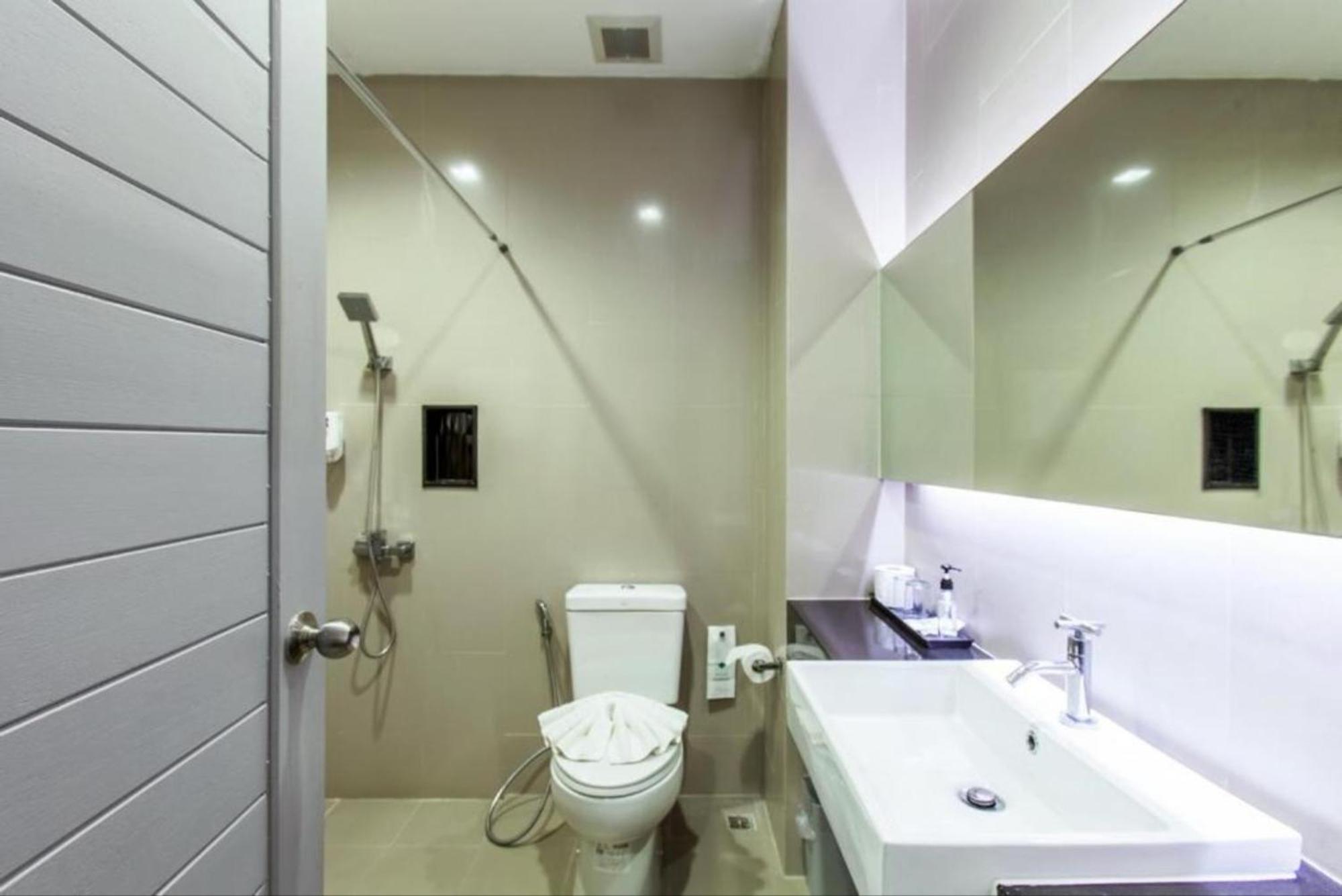 Hug Nimman Hotel Chiang Mai Ngoại thất bức ảnh